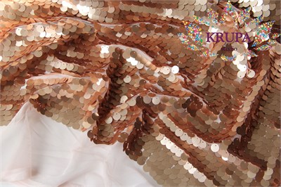 Пайетки крупные на сетке "Золотой" 32647